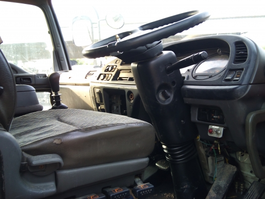 ขายรถ 12 ล้อท้ายลาด 2 เพลา พร้อมเครน 5 ตัน ขายรถ 12 ล้อท้ายลาด 2 เพลา พร้อมเครน 5 ตัน