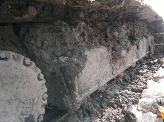 ขายรถแบคโฮ KOMATSU PC-100-5 ไฟฟ้ามี เอกสารไม่แน้ใจเป็นเล่มทะเบียนรึเปล่า สภาพสวย ทำงานเร็ว