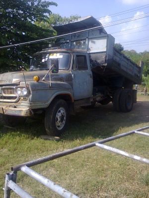ขายรถดั้มหน้ายาว ISUZU สภาพพร้อมใช้
