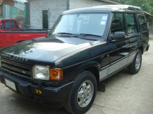 คนไทยมีตังค์น่ะ  ผมเชื่อ  มีเยอะด้วย Land Rover Discovery