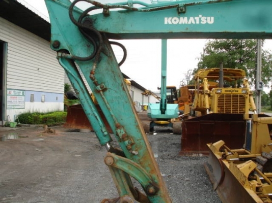 ขาย รถแบคโฮเล็ก KOMATSU รุ่น PC40-7 มีลายหัวเจาะกระแทก สภาพดี นำเข้ามาจากญี่ปุ่นค่ะ. สนใจติดต่อเลยค่ะ 082-3420501 เจี๊ยบค่ะ ขาย รถแบคโฮเล็ก KOMATSU รุ่น PC40-7 มีลายหัวเจาะกระแทก สภาพดี นำเข้ามาจากญี่ปุ่นค่ะ. สนใจติดต่อเลยค่ะ 082-3420501 เจี๊ยบค่ะ