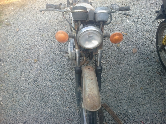 ลุงทุม หัวเขา   ติดต่อ 086  764   5698