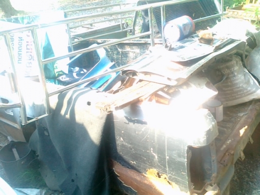 ขายแอล200ไม่ทราบปี อุปกรเกือบครบ น่าจะประมาณปี94ดูจาก แผงคอลโซลสภาพตามรูป รถเอามาทำสีแต่ช่างทำไม่ทันงานเยอะเจ้าของรอไม่ไหวจะขอขายสภาพนี้มาเอาเองรถขี่ได้ปกติรับประกันเอาแบตมาใส่ใช้ได้เลยแบตอาจจะมีต้องหา(ขายราคานี้เท่านั้นต่อราคาไม่ต้องโทร)