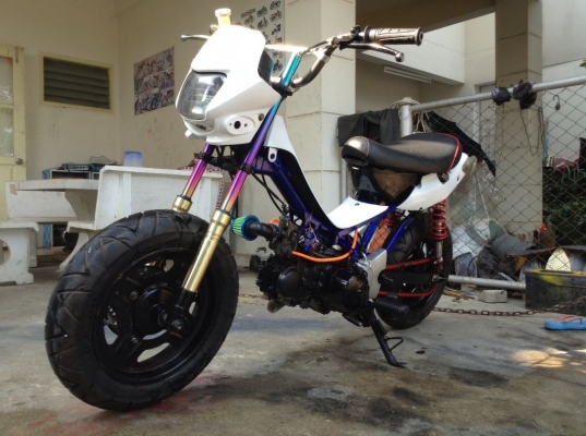 ขาย หรือ ระเบิด ลองดูคับ  ทั้งคัน 15000 ทะเบียนโอนไม่ขาด ต่อ คับ