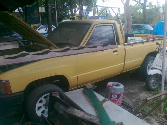 ขายฮีโร่รถเดิมบางสวย สภาพจอดทำสีนานกว่าสองปี เจ้าของไม่มีเงินจ่ายค่าช่าง รับประกันว่ารถเดิมบางไม่ชน สีเดิมเก่ามากเลยมาทำเฉยๆ เครื่องเบนซิล คัสซีสวยมากมาย เอาหัวเป็นประกันว่าสวยเดิมบาง แต่ว่า ขายสภาพนี้นะคับต้องเอาไปปั้นต่อ  รถขี่ได้ขี่มาจอดทำสี แต่ตอนนี้น