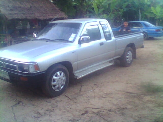 รถกระบะTOYOTA ไมตี 2500 แรง ปี่ 2535 เกียร์ธรรมดา พวงมาลัยธรรมดา  พร้อมใช้งานเอกสารทะเบียนพร้อม