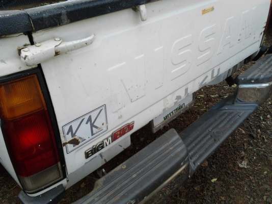 ขาย กระบะตอนเดียว NISSAN บิ๊กเอ็ม TD2.7 ปี40/97 เครื่องTD2.7ฝาดำ แห้งจัด ไม่เยิ้ม แรง  แอร์ พ.พาวเวอร์ พร้อมภายในสวย เบาะไม่ขาด ช่วงล่างแน่น คัสซีสวย หน้า-หลังเดิมไม่เคยชน รถเก็บสีมา สีดี พื้นปูกระบะ ล้อแม็ก  พร้อมใช้ พร้อมลุยงาน ***ขายแล้วครับขอบคุณ Truc