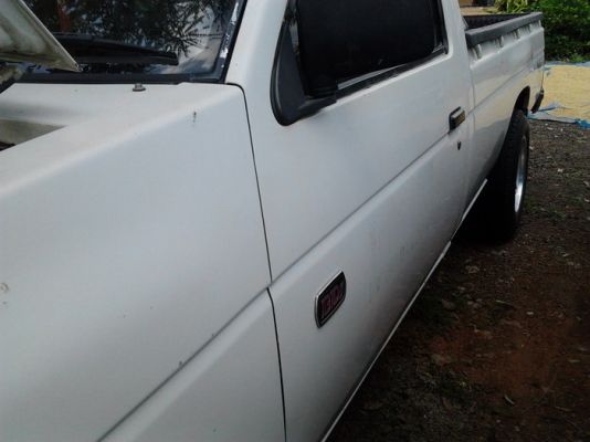 ขาย กระบะตอนเดียว NISSAN บิ๊กเอ็ม TD2.7 ปี40/97 เครื่องTD2.7ฝาดำ แห้งจัด ไม่เยิ้ม แรง  แอร์ พ.พาวเวอร์ พร้อมภายในสวย เบาะไม่ขาด ช่วงล่างแน่น คัสซีสวย หน้า-หลังเดิมไม่เคยชน รถเก็บสีมา สีดี พื้นปูกระบะ ล้อแม็ก  พร้อมใช้ พร้อมลุยงาน ***ขายแล้วครับขอบคุณ Truc