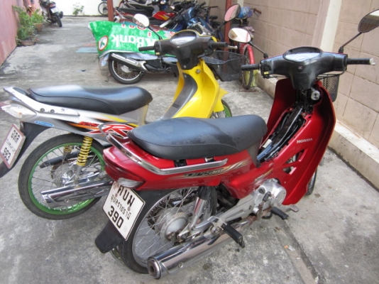 ขายเวฟ 125 R ปี 47 ขายเวฟ 125 R ปี 47