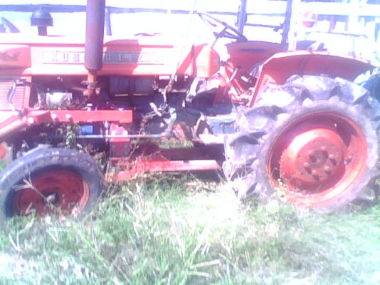 รถไถคูโบต้า 24แรง 2เพลา รถพร้อมใช้งาน สนใจโทรมานะครับ รถไถคูโบต้า 24แรง 2เพลา รถพร้อมใช้งาน สนใจโทรมานะครับ