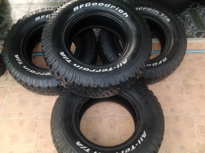 ขายยาง265/70/16 ปี 09 BF Goodrich All-Terrain T/A  1  ชุด
