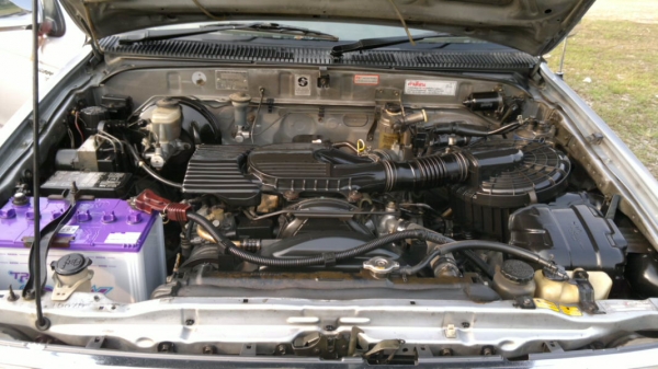 ขายไทเกอร์ 4WD เครื่อง5L 3000cc ไมล์น้อย สีเดิมทั้งลำ ลองดูครับ!