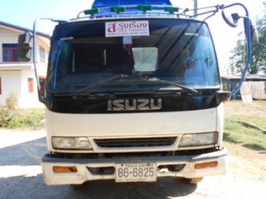 ขายรถอีซูซุเดกก้า ดั้ม 195 แรงม้า