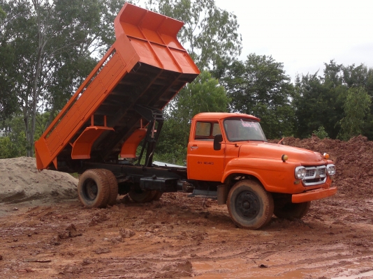 ขายรถบรรทุกดั้ม 6 ล้อ ISUZU