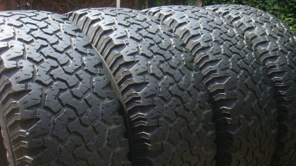 ขายยาง BF Goodrich Allterrain 265 70 r16