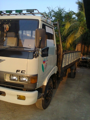 ขายหกล้อFC 120 ปี 38 พร้อมใช้งานคับยาว 5.50 เมตรดูรถได้ที่ในเมืองสุโขทัยคับ