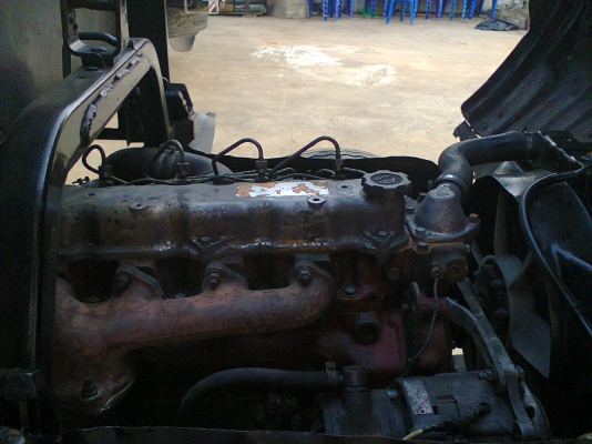 ขายหกล้อFC 120 ปี 38 พร้อมใช้งานคับยาว 5.50 เมตรดูรถได้ที่ในเมืองสุโขทัยคับ