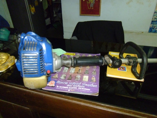 ขายเครื่องตัดญ่าอ่อน แบบสะพายเิดินตัด ของเก่าญี่ปุ่น