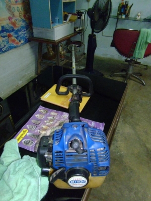 ขายเครื่องตัดญ่าอ่อน แบบสะพายเิดินตัด ของเก่าญี่ปุ่น