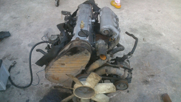 ขายเครื่องยนต์ดีเซล Nissan Ld20II 11500 บาท