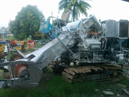 จัดไปวันพ่อขายรถเกี่ยวข้าวไทรเจริญการช่างถูกๆใช้งานได้