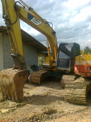 ขายKOBELCOSK120 M3 สภาพสวยพร้อมใช้ ติดต่อได้ที่คุณอ๊อฟ พิจิตร 086-737-9991