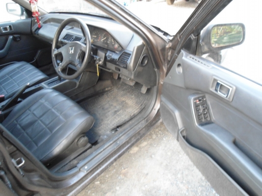 ขายรถเก๋ง HONDA-ACCORD (ตาแมว) ปี89, สีน้ำตาล ขายรถเก๋ง HONDA-ACCORD (ตาแมว) ปี89, สีน้ำตาล