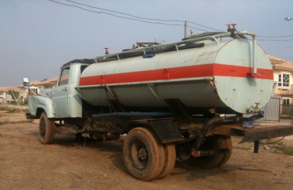 ขายรถบรรทุกน้ำ 6ล้อ ขนาด 8000ลิตร เครื่อง 6BF เฟืองท้าย FUSO