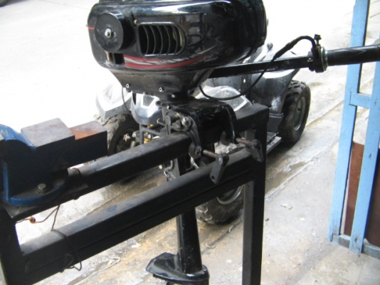 ขาย เครื่องเรือ ยี่ห้อ Hangkai 2 แรง สภาพสวยเครื่องดี ราคา 7,500