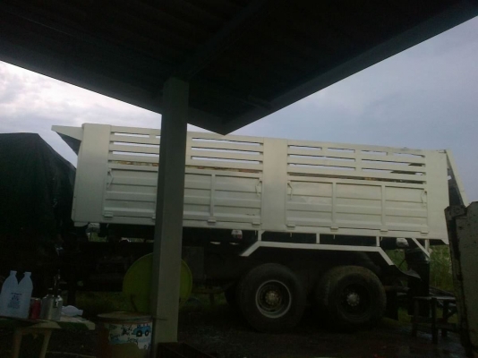 ISUZU 10 ล้อ 2 เพลาดัมพ์