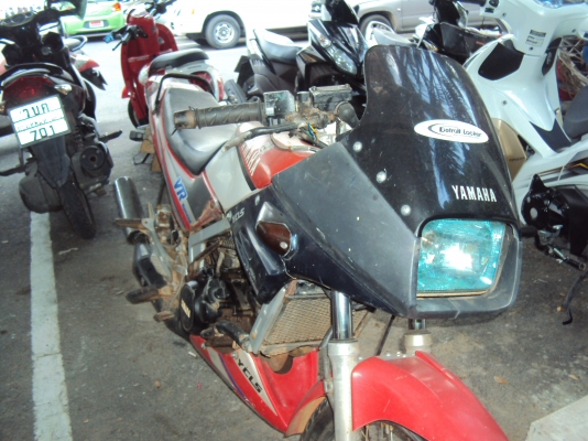 ขายรถยามาฮ่า vr 150มีทะเบียน ชุดโอนบัตรหมดอายุ เครื่องดี สนใจติดต่อสรกฤช 081-8478107