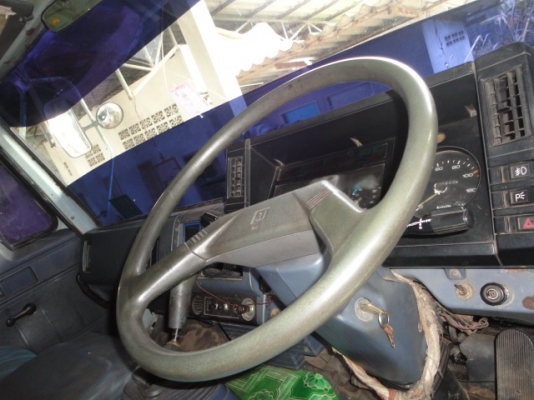 ISUZU FVM หัวเดิม เครื่องเดิม รถสิบล้อดั้มเพลาเดียวค่ะ ISUZU FVM หัวเดิม เครื่องเดิม รถสิบล้อดั้มเพลาเดียวค่ะ