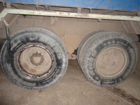 ISUZU FVM หัวเดิม เครื่องเดิม รถสิบล้อดั้มเพลาเดียวค่ะ ISUZU FVM หัวเดิม เครื่องเดิม รถสิบล้อดั้มเพลาเดียวค่ะ