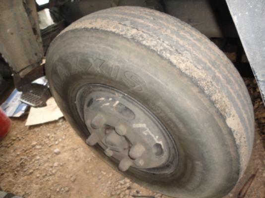 ISUZU FVM หัวเดิม เครื่องเดิม รถสิบล้อดั้มเพลาเดียวค่ะ ISUZU FVM หัวเดิม เครื่องเดิม รถสิบล้อดั้มเพลาเดียวค่ะ