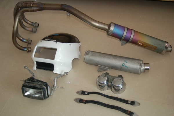 -อะไหล่ กระจกเดิมๆๆ <<ราคาพิเศษชุดท่อไทเท MORIWAKI ลงTEC1-3,CB93-98 14,500>>-