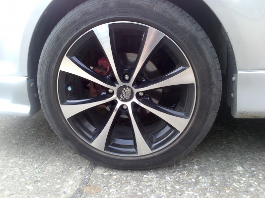 ขาย แม็กขอบ 16 ssw พร้อมยาง 195 50 r16 ปลายปี11 วิ่งน้อยคับ