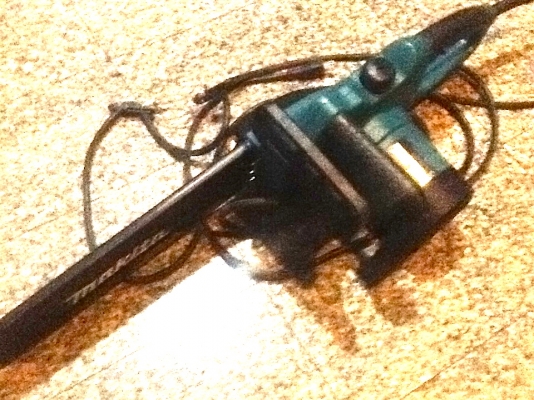 เลื่อยโซ่ไฟฟ้า makita เลื่อยโซ่ไฟฟ้า makita