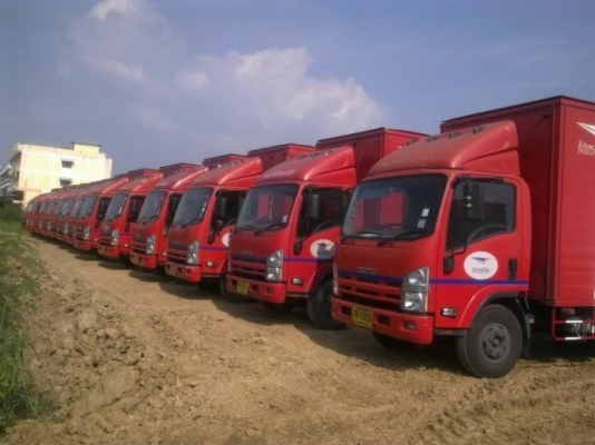 รถอิซูซุ 6 ล้อ NPR 150 แรงม้า ตู้ไปรษณีย์  ปี 52 ปลายปี  วิ่ง 7- 8  หมึ่นโล  ( มีขาย 10 คัน )    สนใจติดต่อ 081-6079515