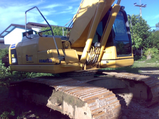 ขายรถแบคโฮ โคมัทสุ pc200-8  มีสองคัน