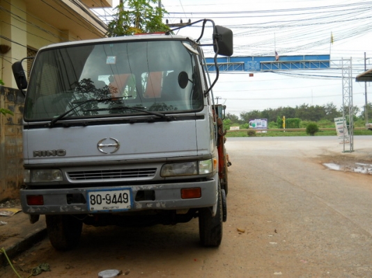 ขาย หรือแลกกับ รถ หกล้อ