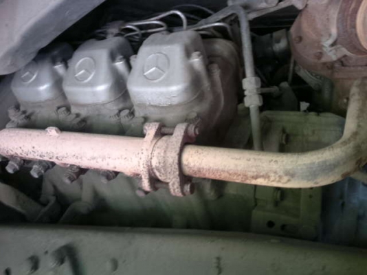 รถเบนซ์  10 ล้อ 2631 หัวลาก  370 แรงม้า  ( ขายเฉพาะหัว   มีขาย 2  คัน )  สนใจติดต่อ 081-6079515