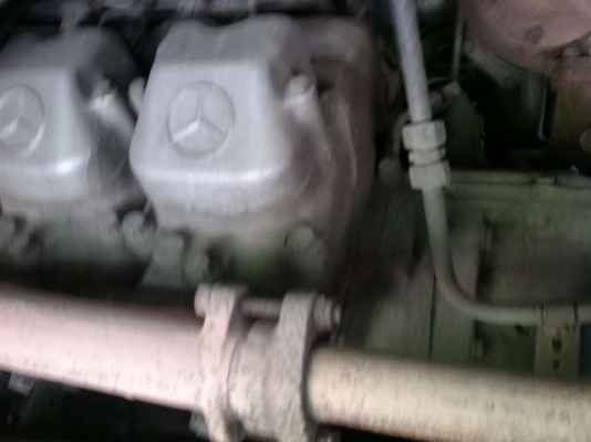 รถเบนซ์  10 ล้อ 2631 หัวลาก  370 แรงม้า  ( ขายเฉพาะหัว   มีขาย 2  คัน )  สนใจติดต่อ 081-6079515