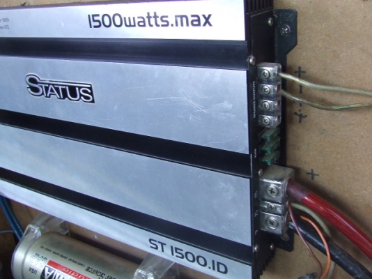 ขายแอมป์คราสดี STATUS 1500 W.D