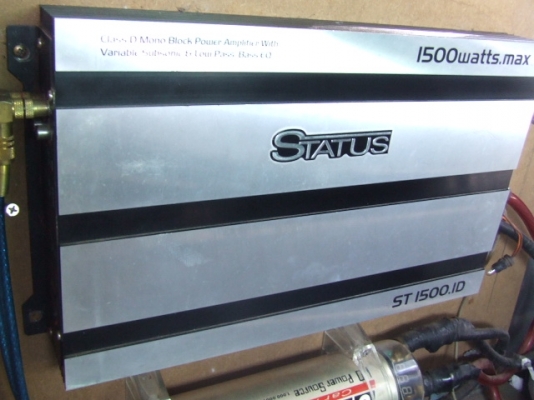 ขายแอมป์คราสดี STATUS 1500 W.D