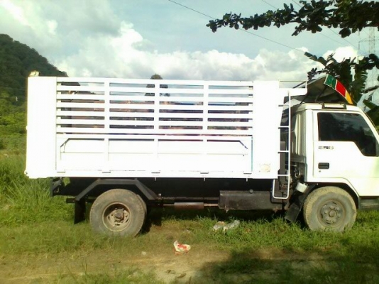 รถมิตซู 6 ล้อดั๊ม 115 แรงม้า สนใจติดต่อ 081-6079515 รถมิตซู 6 ล้อดั๊ม 115 แรงม้า สนใจติดต่อ 081-6079515