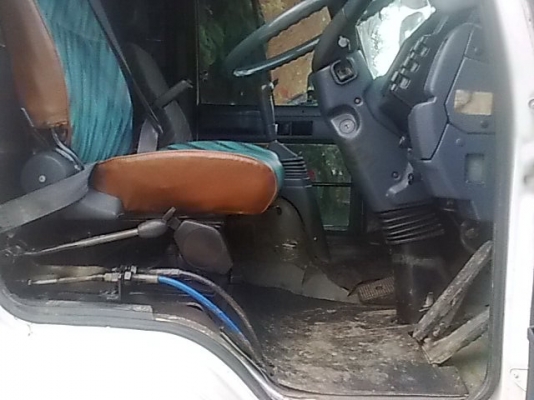 ขาย6ล้อดั๊มISUZU FSR11Fสภาพสวยพร้อมใช้ ราคาต่อรองได้ติดต่อได้ที่คุณอ๊อฟ พิจิตร 086-737-9991