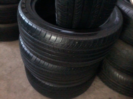 ยาง 215/50/17 ปี 10 Maxxis MS800 4 เส้น6500บาท ดอกเต็ม