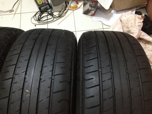 ขายแม็กซ์มือ2 ล้อกล้วย ขอบ15 กว้าง7 ออฟ 35 4/100+ ยางปี09 ราคา9,900 บาท