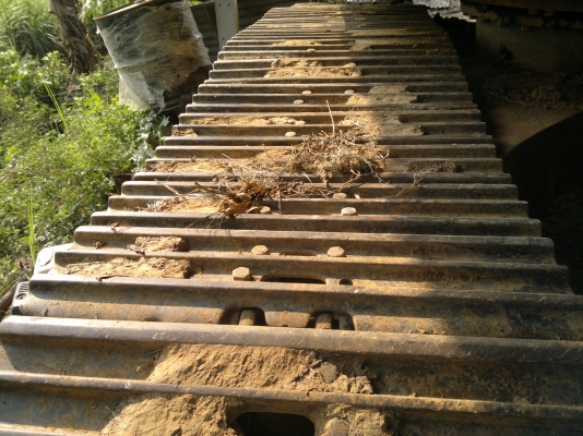 ขายรถแม็คโคร KOMATSU รุ่น PC 200-6 SERIAL 87044  เล่มทะเบียน