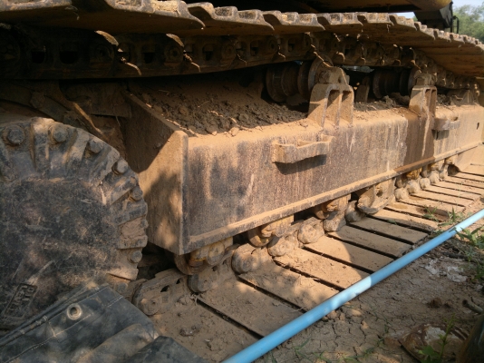 ขายรถแม็คโคร KOMATSU รุ่น PC 200-6 SERIAL 87044  เล่มทะเบียน